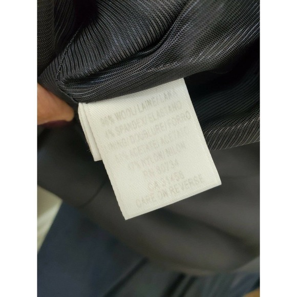 BCBGMAXAZRIA Women Solid Gray Wool Two Buttons Blazer & Pant 2 Piece Suit Size M - Picture 9 of 15